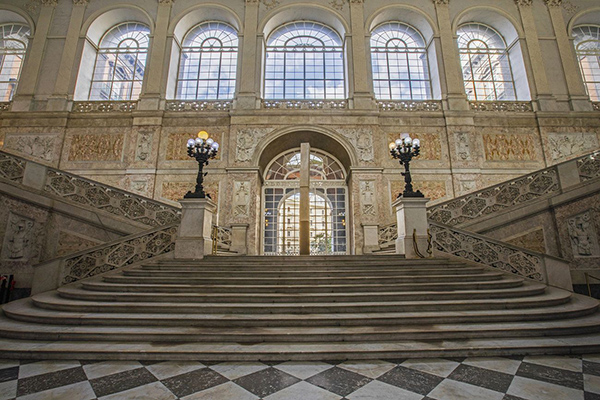 Scale Palazzo Reale Napoli