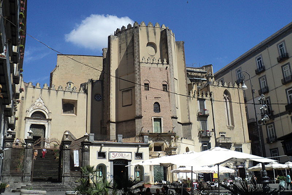 Esterno chiesa San Domenico Maggiore